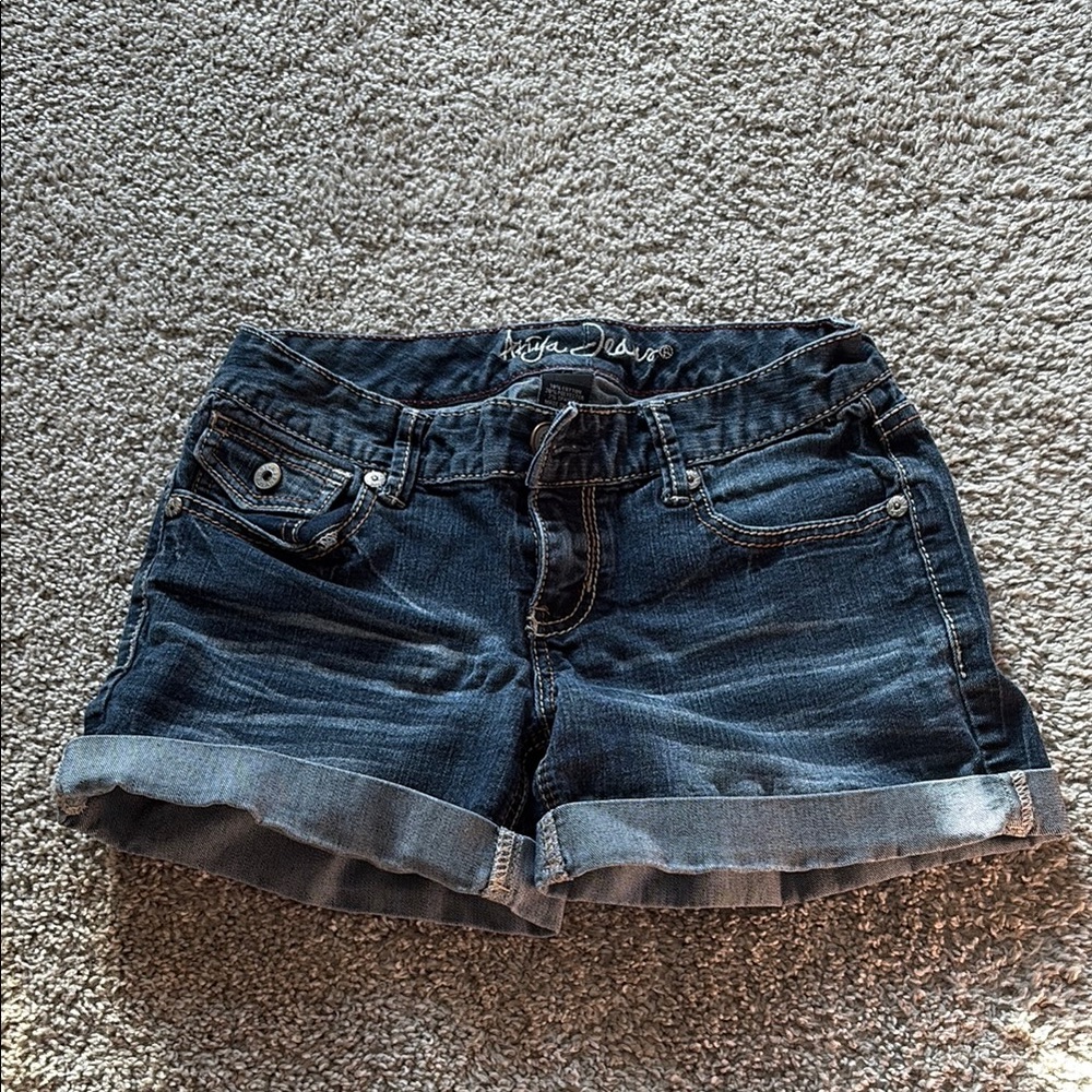Stylish Blue Denim Shorts